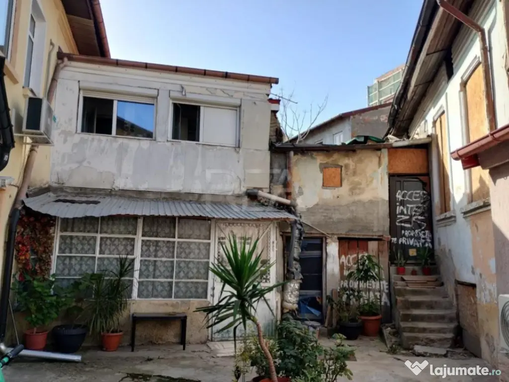 Vila 8 camere, Mosilor 