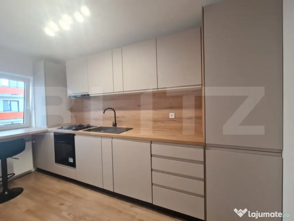 Apartament 2 camere decomandat, 51 mp utili, parcare, zona T 