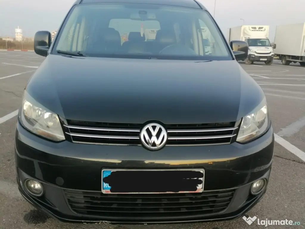 Vand Volkswagen Caddy Maxi fabricatie 2012 cu rampa