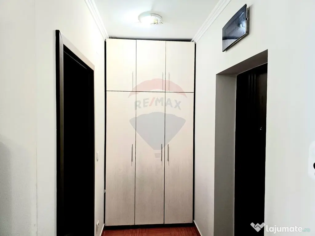 Apartament de închiriat ARED Micalaca, loc de parcare in... 