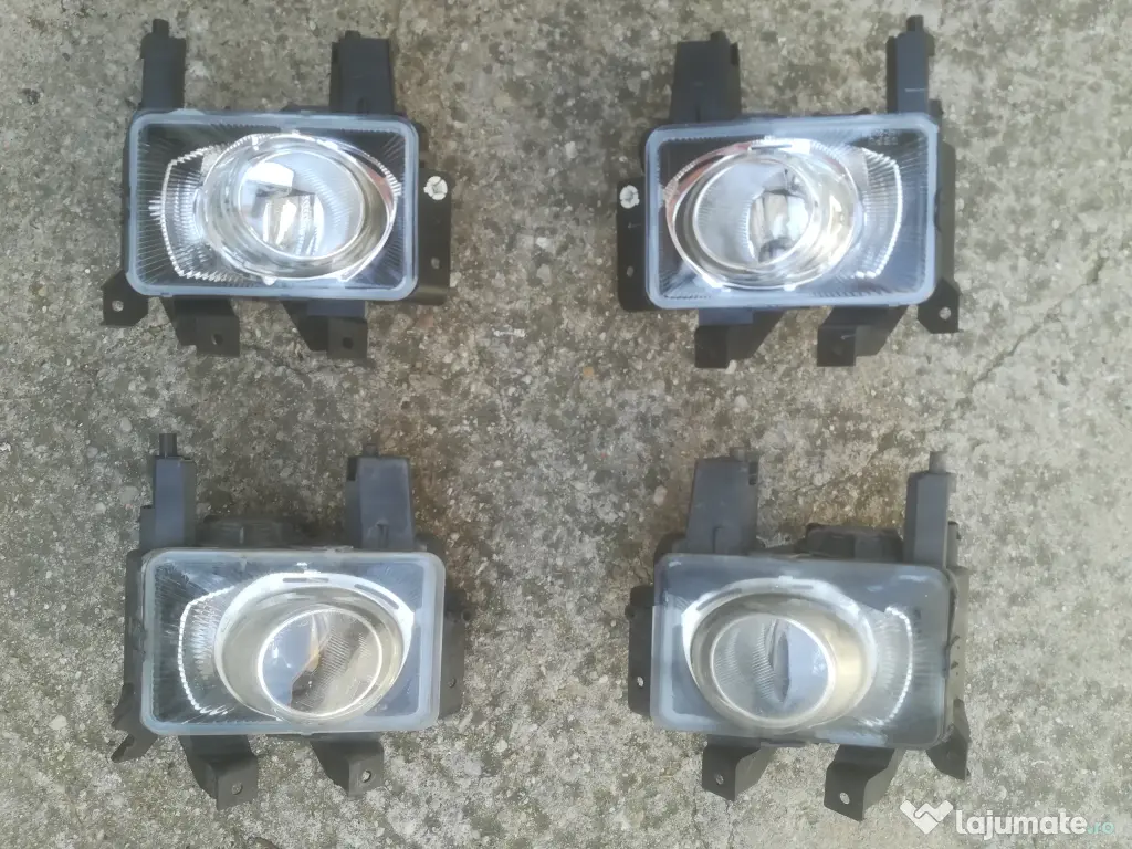 proiectoare Opel Astra H 