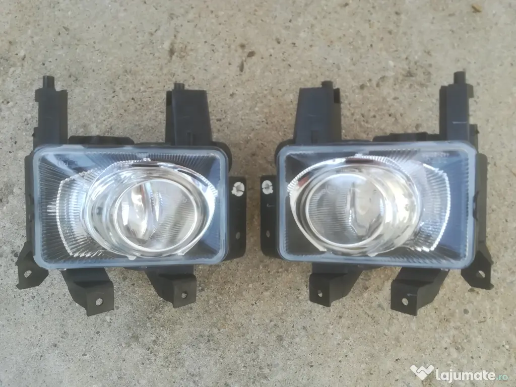 proiectoare Opel Astra H 