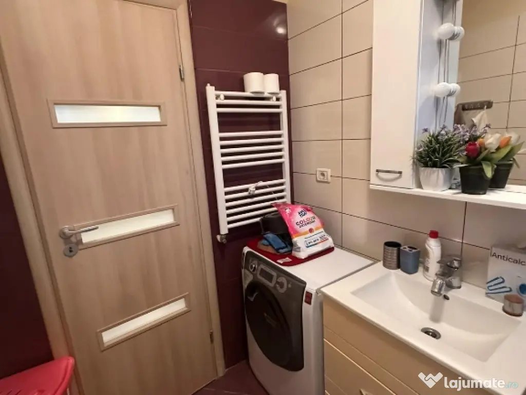 Apartament 3 camere Dobroesti 