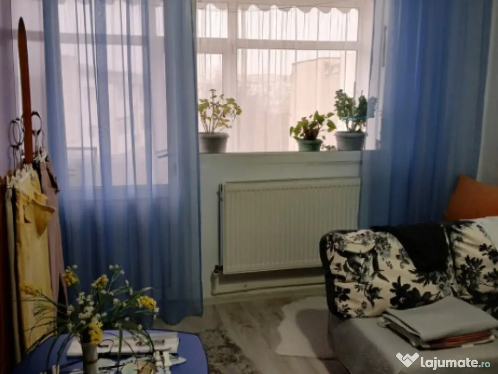 - Apartament 2 camere confort 1 decomandat, zona Obor. 