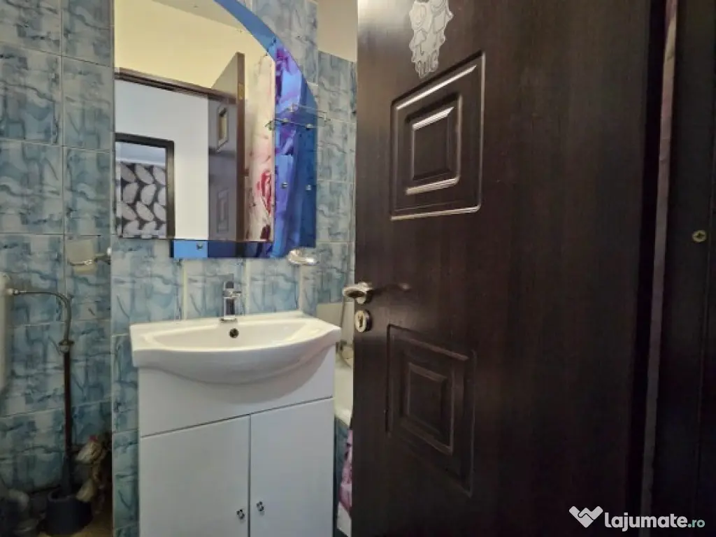 Garsoniera Popa Sapca, mobilata si utilata, 1300 RON 