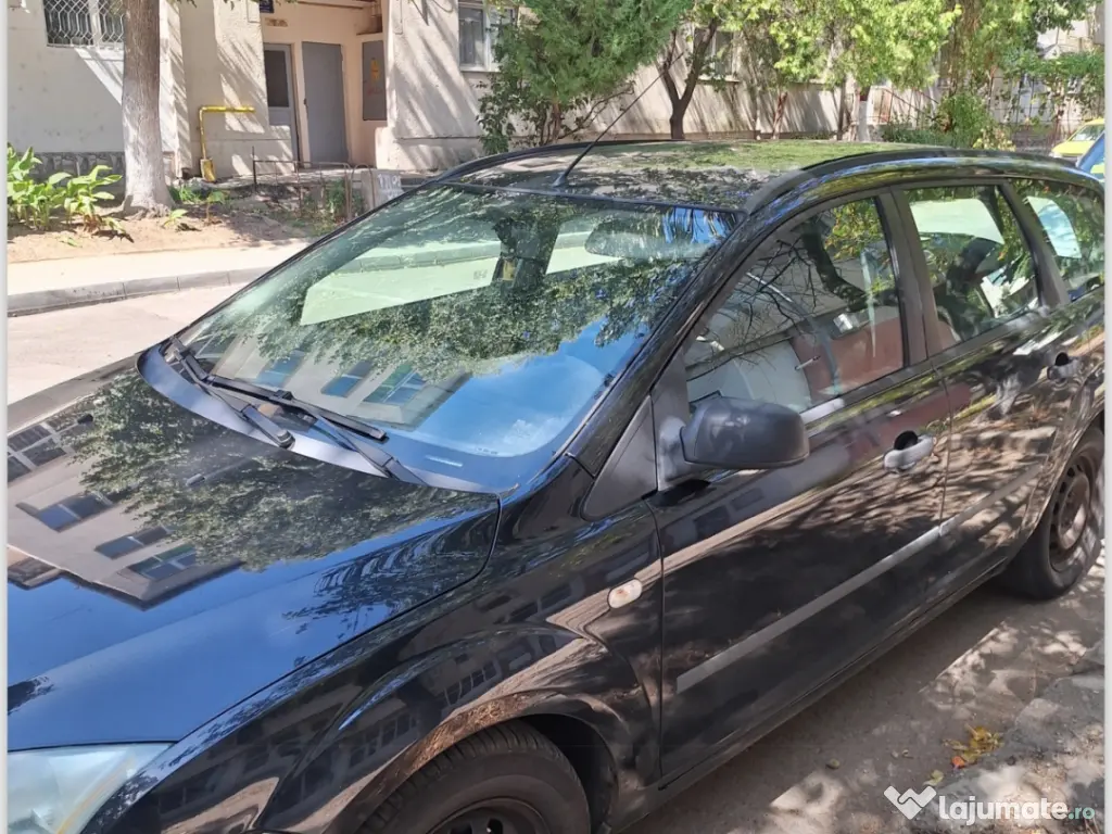 Vand Ford focus 1.6 benzina 2006 