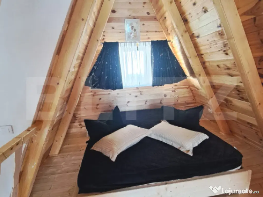 Oportunitate de investiție – 3 Cabane A-Frame la cheie î 