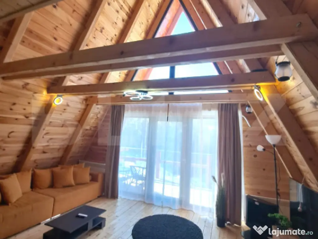 Oportunitate de investiție – 3 Cabane A-Frame la cheie î 