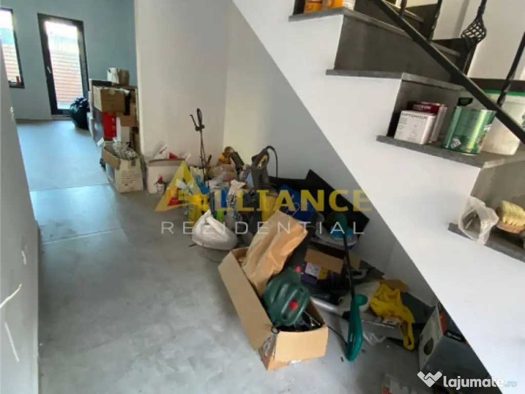 Casa Tip Duplex - 5 camere 4 bai - Mutare Imediata -