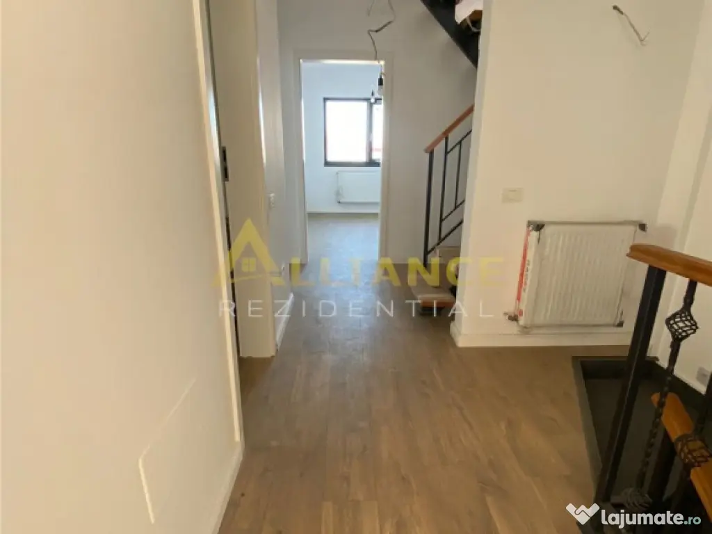 Casa Tip Duplex - 5 camere 4 bai - Mutare Imediata -