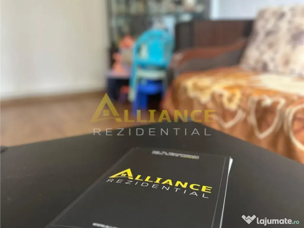 Apartament 4 camere , 92 mp { Metrou Universitate }