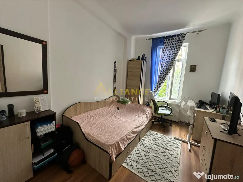Apartament 4 camere , 92 mp { Metrou Universitate }