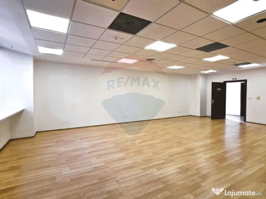 Închiriere birou in Brașov, 60 mp open-se pe Bulevardul...