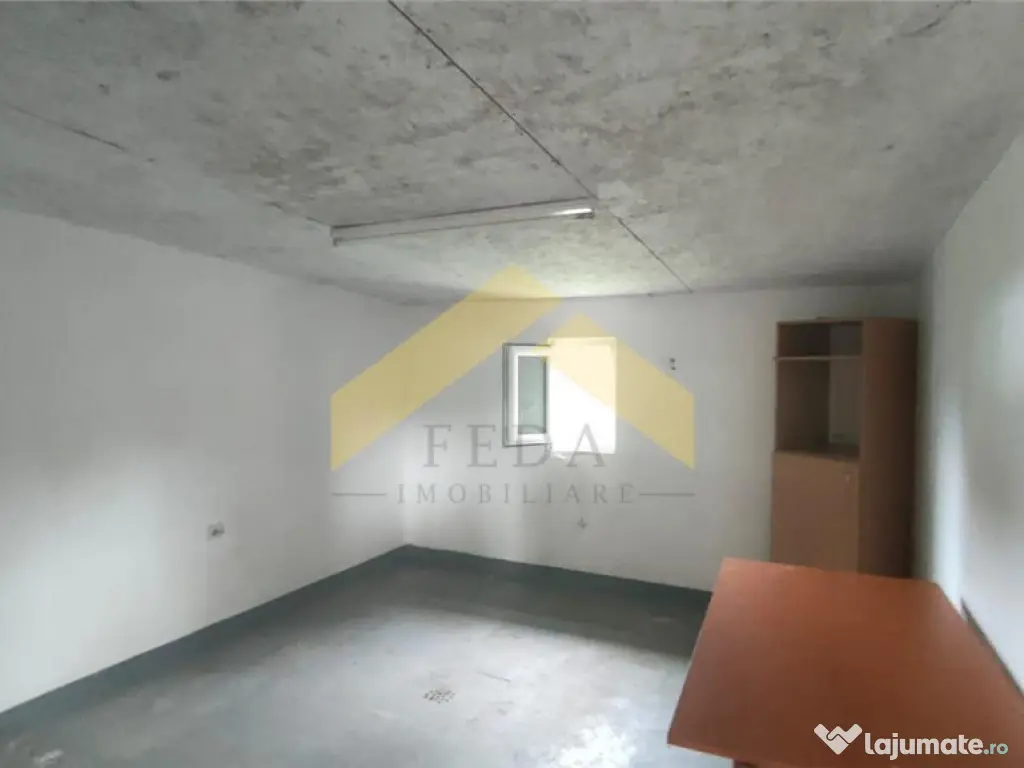 Spatiu comercial 400mp de inchiriat Ineu 