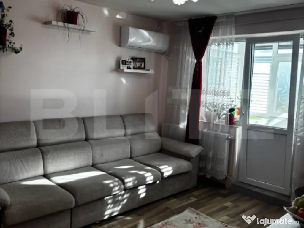 Apartament 3 camere, 50 mp, zona Alexandru cel Bun