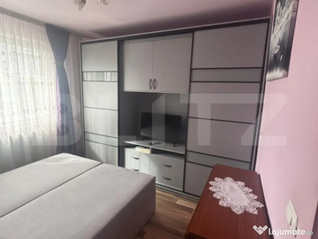 Apartament 3 camere, 50 mp, zona Alexandru cel Bun