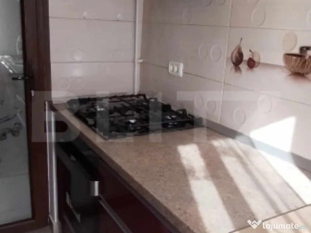 Apartament 3 camere, 50 mp, zona Alexandru cel Bun