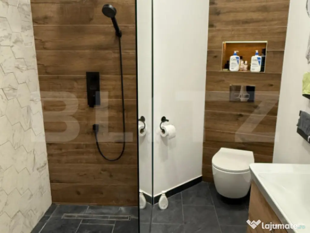 Apartament 4 camere, 102 mp, zona Bartolomeu 