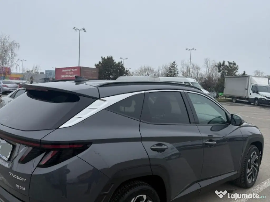 Hyundai TUCSON 1.6T-GDi 215CP Hybrid 4WD 6AT Premium Hybrid 