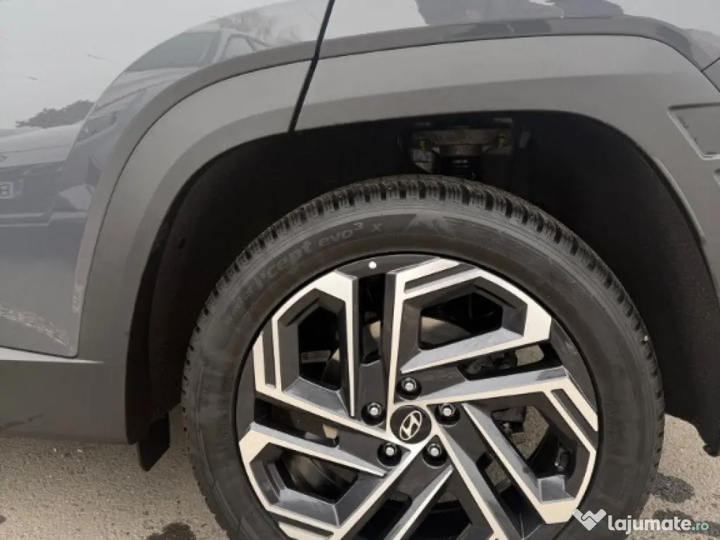 Hyundai TUCSON 1.6T-GDi 215CP Hybrid 4WD 6AT Premium Hybrid 