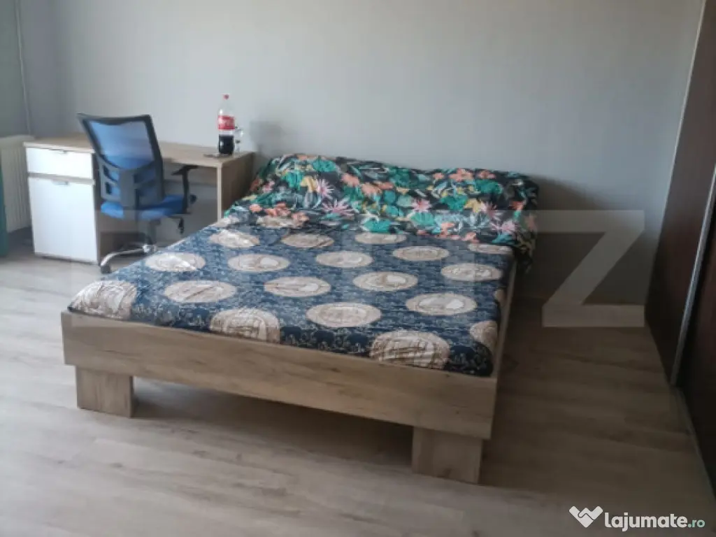 Apartament 1 cameră 34 mp, parcare, zona Cetății
