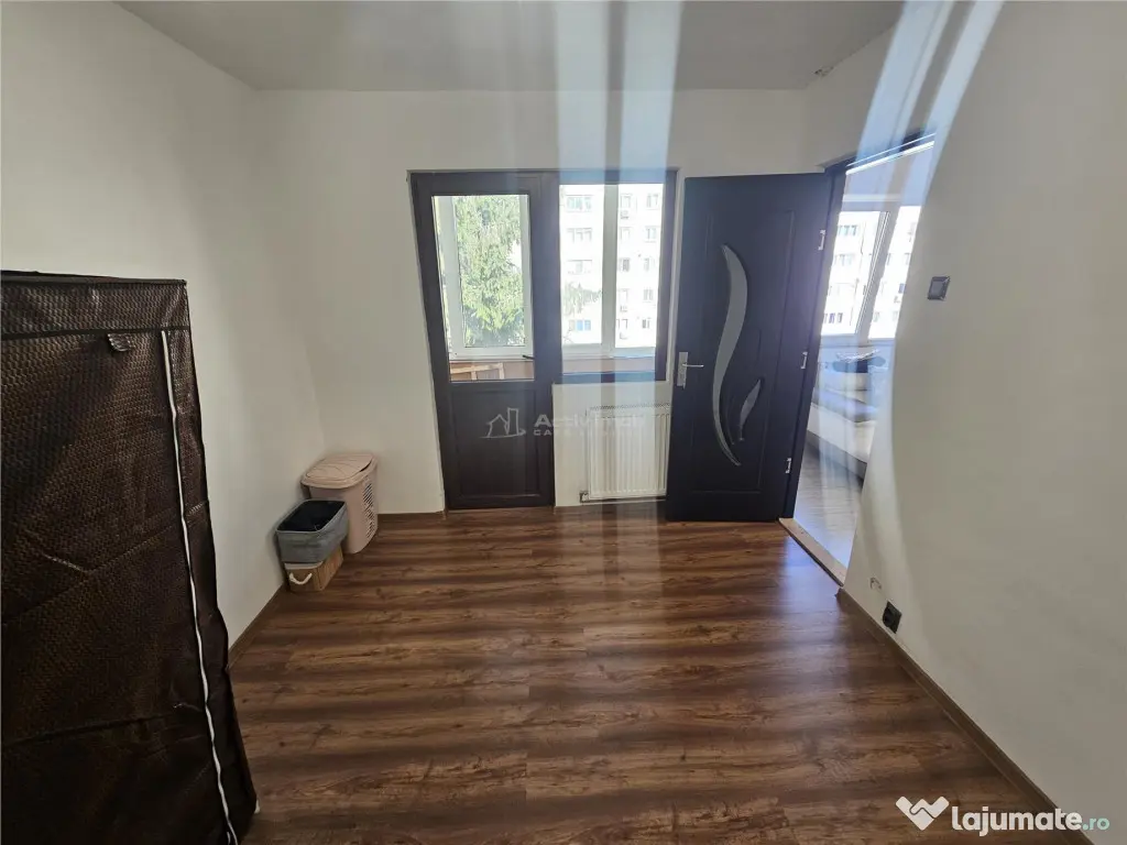 Resita, 2 Cam. Renovat, Micro 3