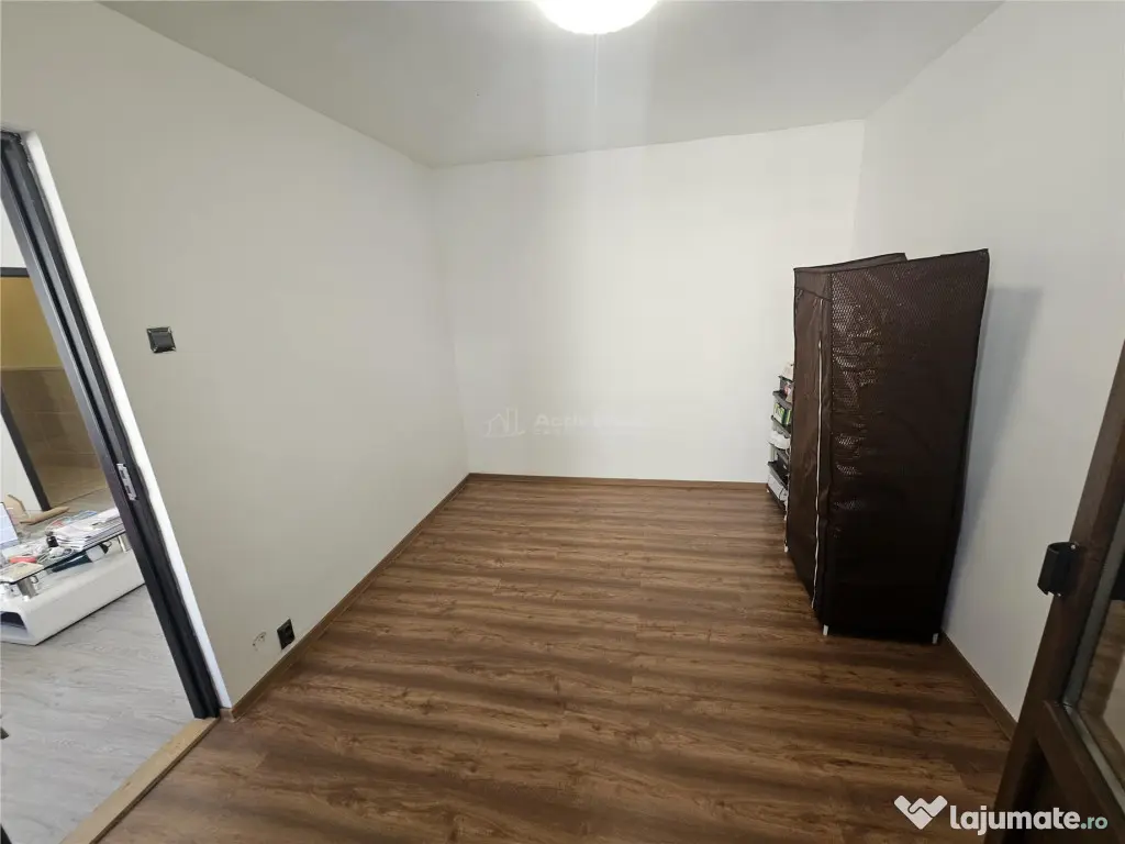 Resita, 2 Cam. Renovat, Micro 3