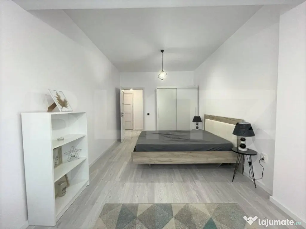 Apartament modern, 3 camere, parcare subterana, zona Petrom 