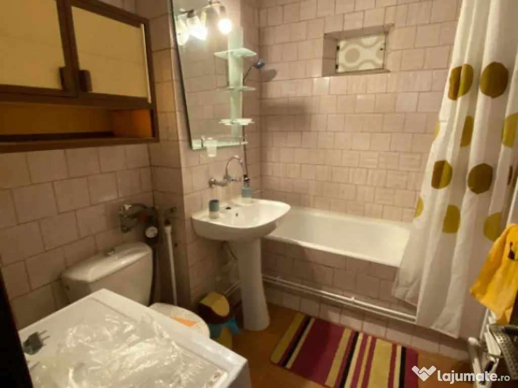 Apartament 2 camere, decomandat, 57mp, Rovine 