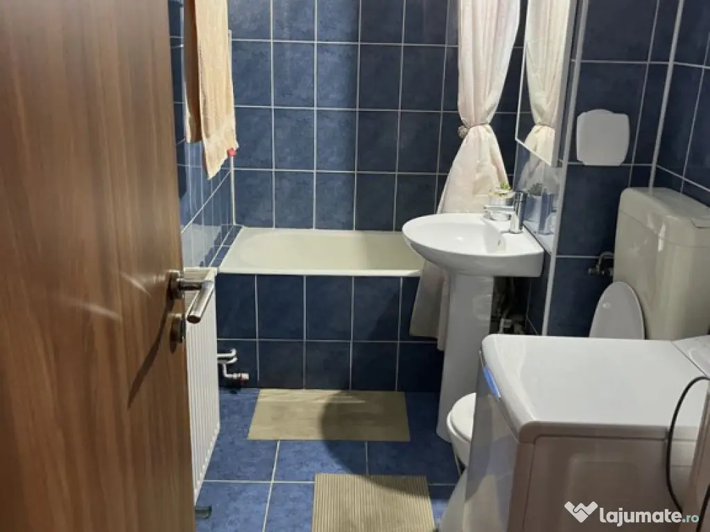 Garsoniera decomandata Astra ,renovata,73900 Euro 