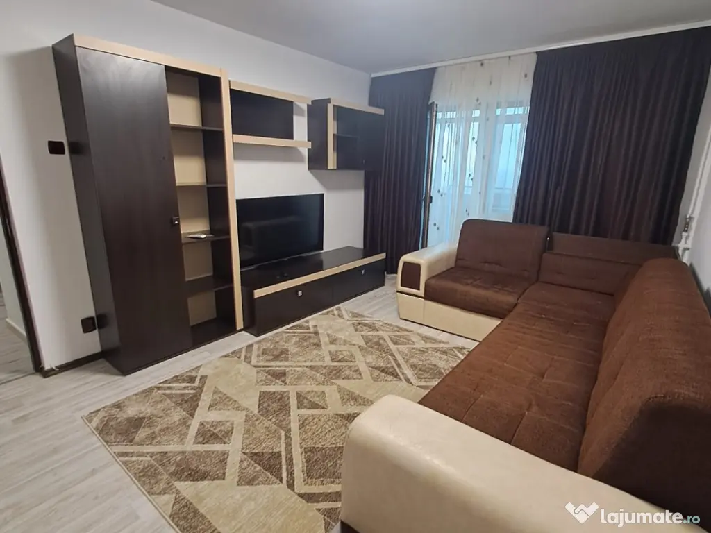 Proprietar apartament 3 camere cauta chiriasi :) 