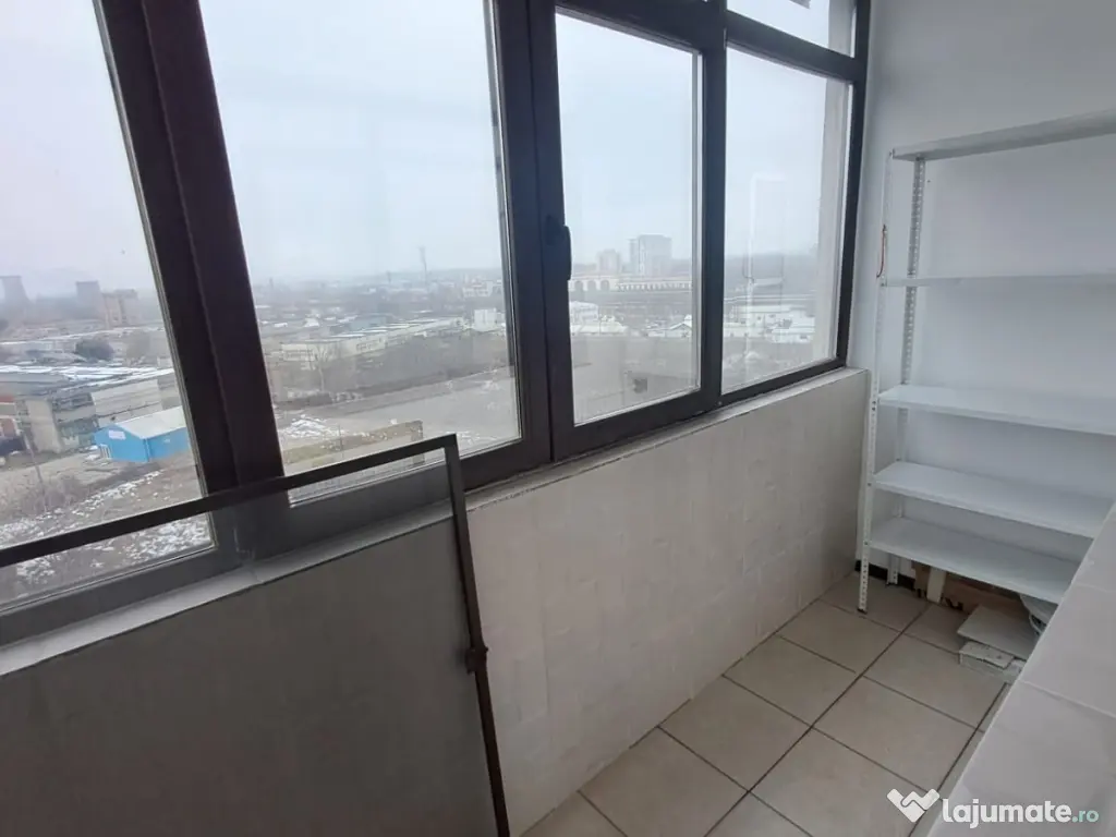 Proprietar apartament 3 camere cauta chiriasi :) 