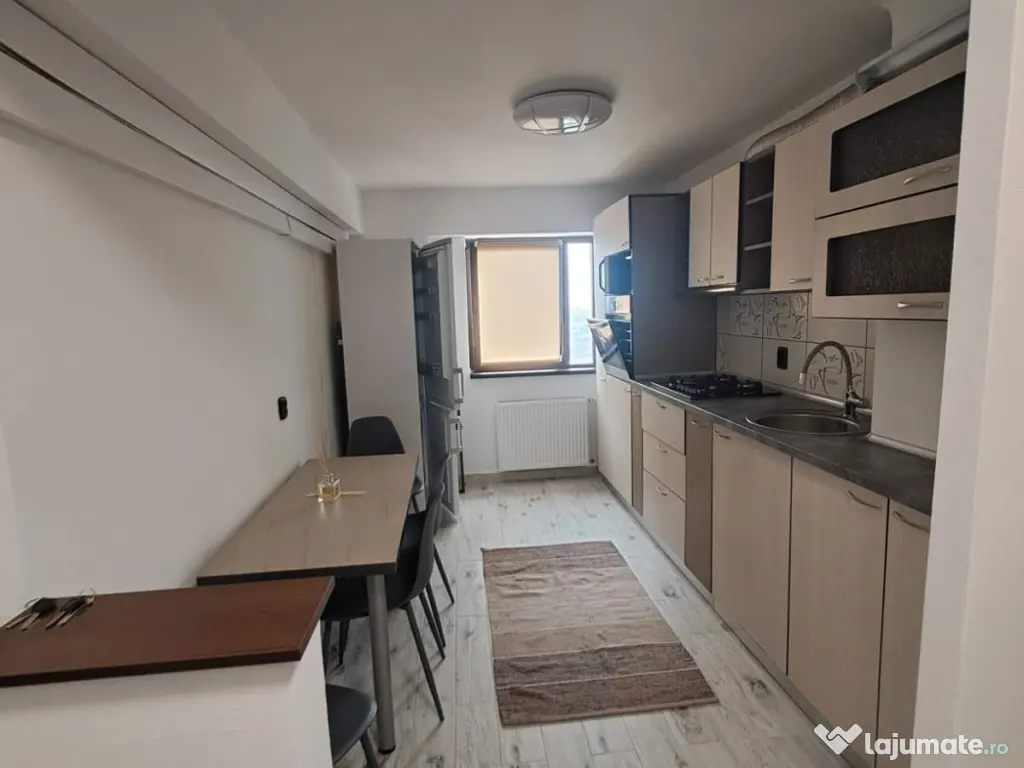 Proprietar apartament 3 camere cauta chiriasi :) 