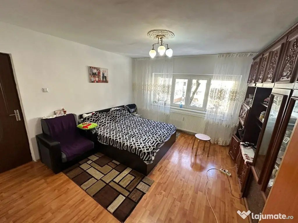 Aviatiei Apartament 3 camere Elena Caragiani