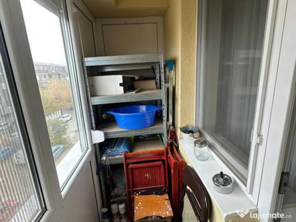 Apartament 3 Camere la 10 minute de statia de metrou Dimi... 