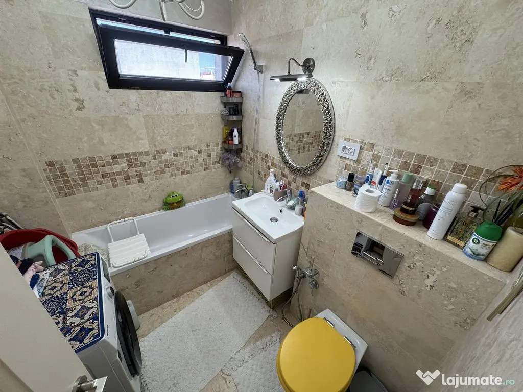 Apartament 2 camere renovat zona Tomis Mall 