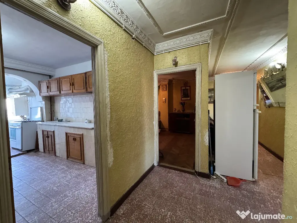 5 cam, 112 mp. decomandat, fara imbunat., et.4, acoperis, N.Titulescu 