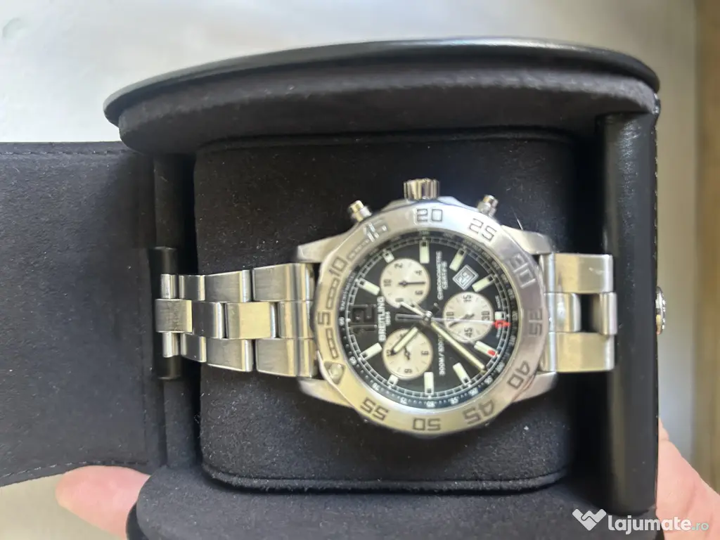 Breitling chrome chronograph || 