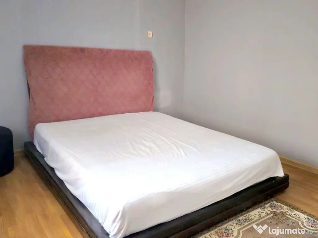 Apartament cu 2 camere la casa, 70 mp - zona centrala 