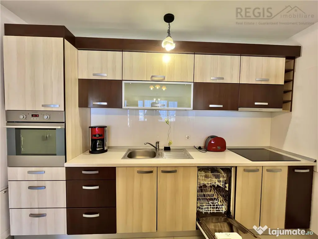 Apartament 2 Camere Central cu Parcare in Bloc Nou 