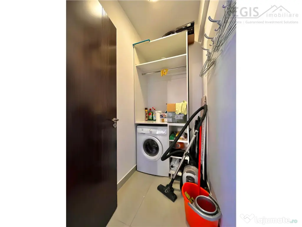 Apartament 2 Camere Central cu Parcare in Bloc Nou 