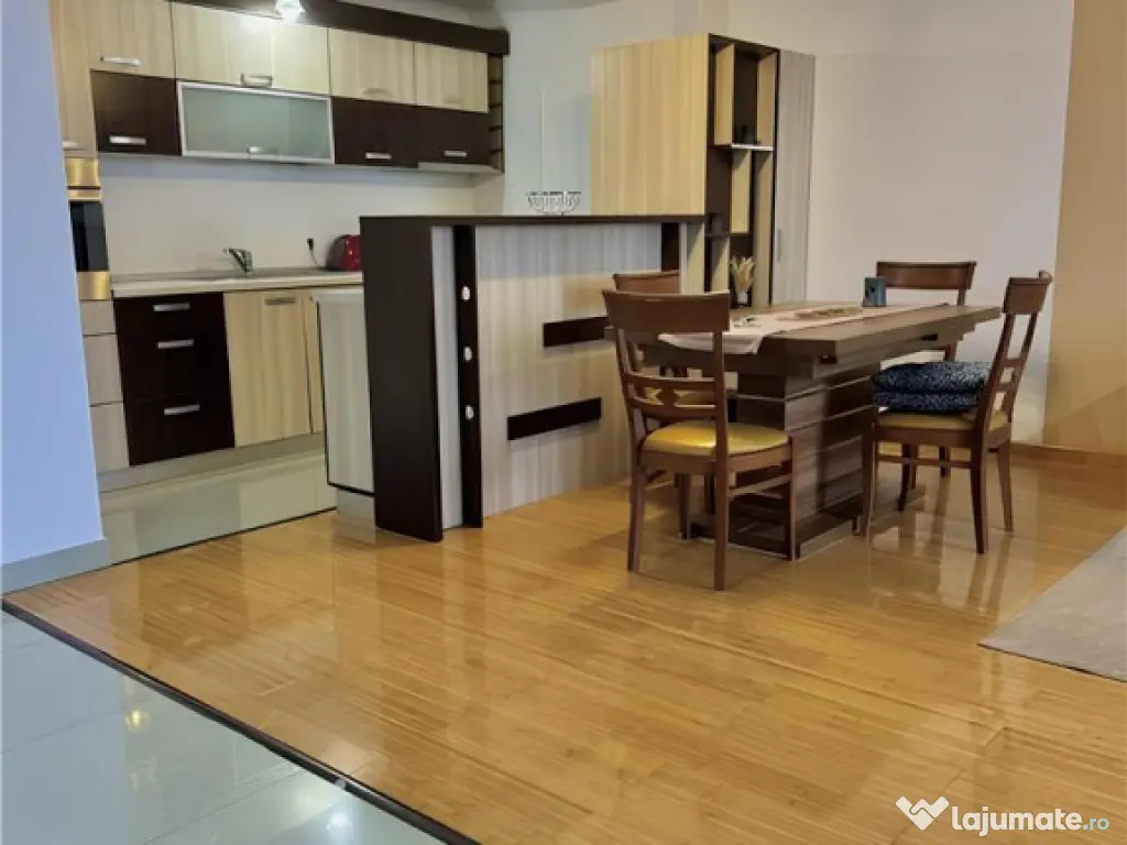 Apartament 2 Camere Central cu Parcare in Bloc Nou 