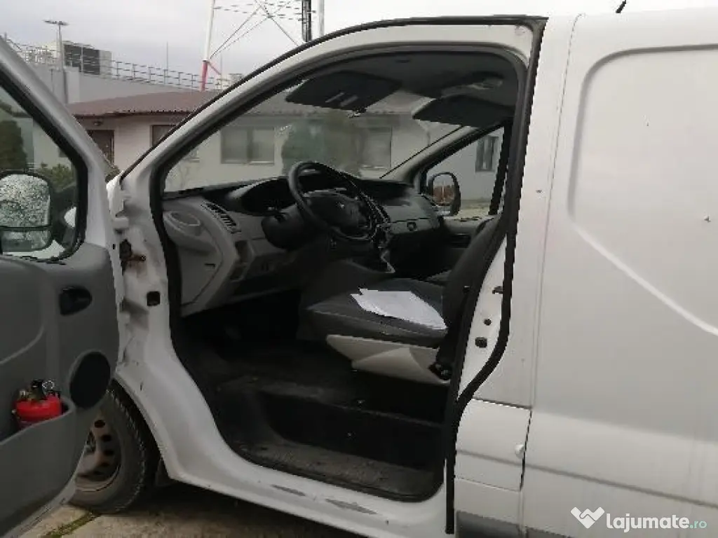 Autoutilitara Renault TRAFIC/FL/FLBH 