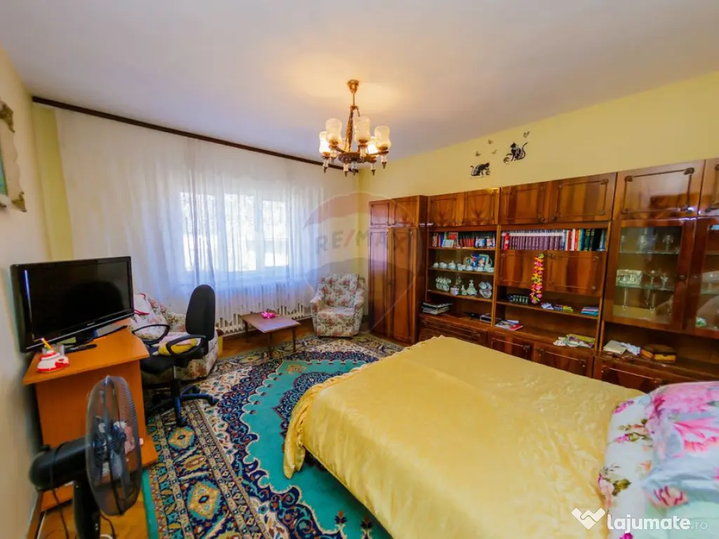 Proprietate rezidentiala de vanzare la 2 pasi de Parcul R... 