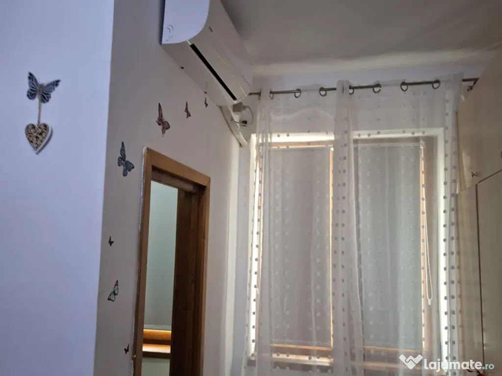 Inchiriez garsoniera in zona Cet 