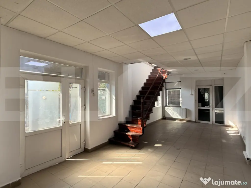 Spațiu comercial P + E + M 308 mp utili, zona Medicina Vech 