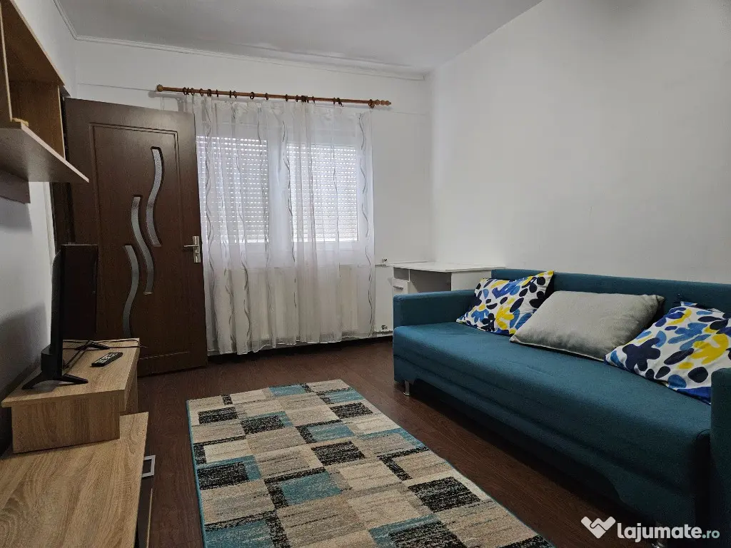 Garsoniera de inchiriat și loc de Parcare, zona Intim - Banu Maracine