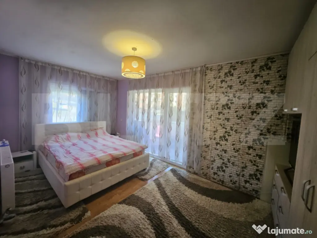 Apartament semidecomandat cu 4 camere, zona Stejarului 