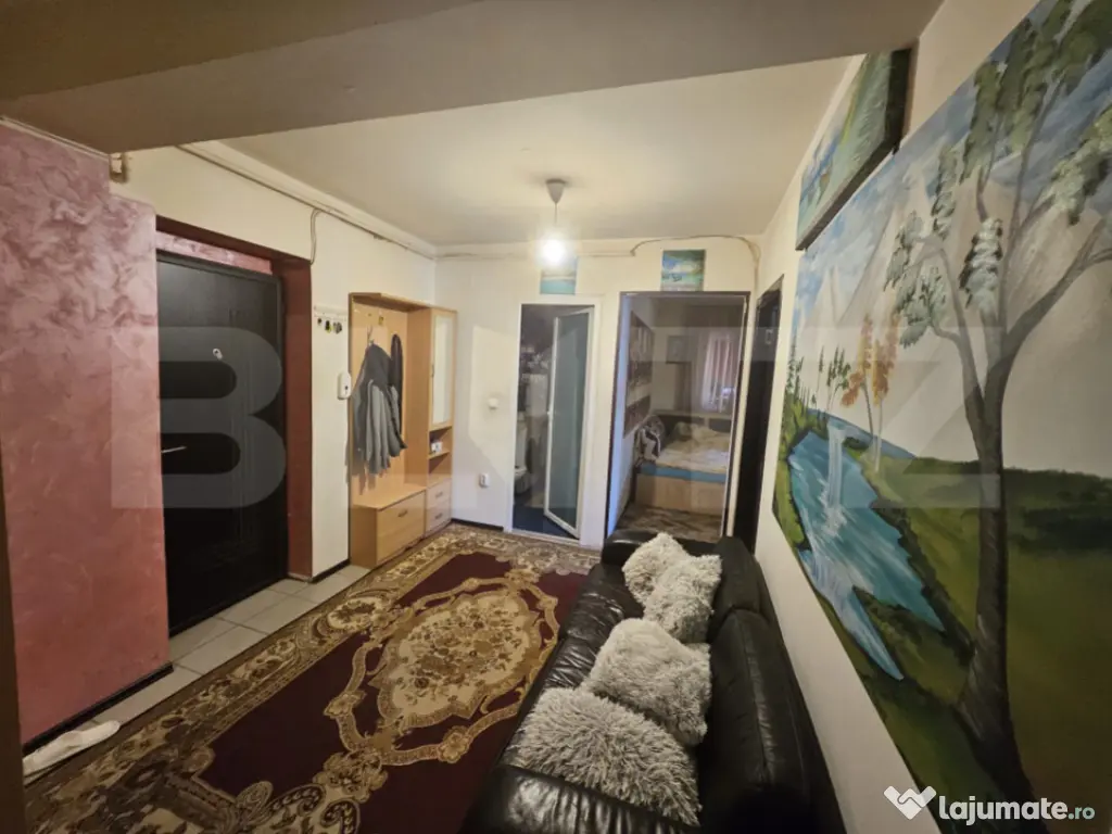 Apartament semidecomandat cu 4 camere, zona Stejarului 