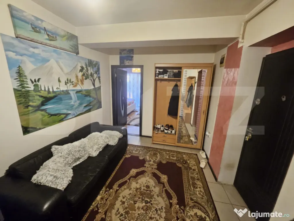 Apartament semidecomandat cu 4 camere, zona Stejarului 